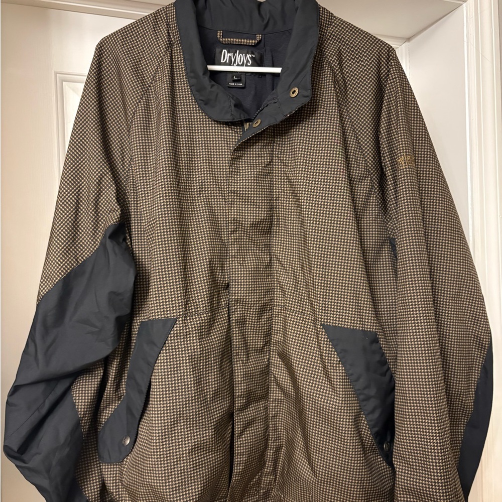 DryJoys FootJoy Men's Brown and Black houndstooth wind/rain jacket